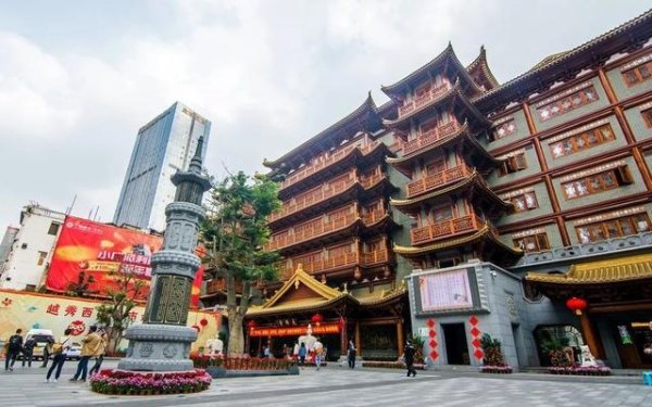 kaiyun开云官方网站 广州闹市区荫藏一座千年古寺，坚执免费盛开，颜值很高